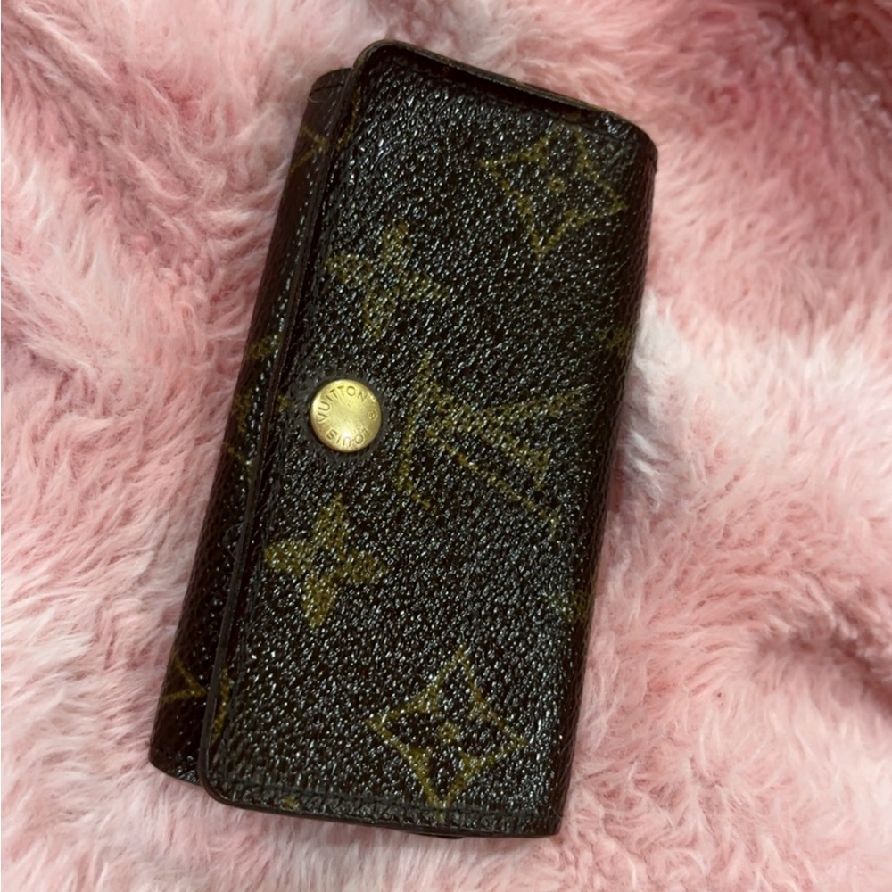 Louis Vuitton Brown Monogram Key Holder